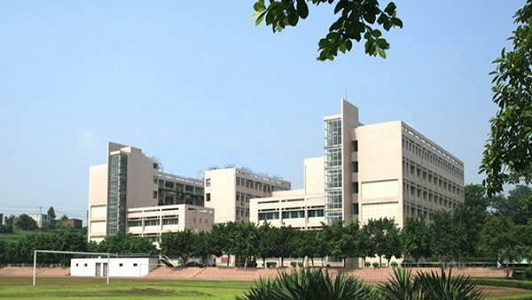 成都中专铁路职业学校学费（成都铁路职业学校收费标准）