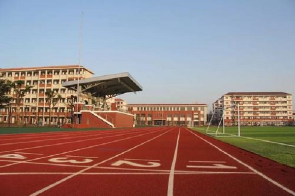 吉林市体育运动学校