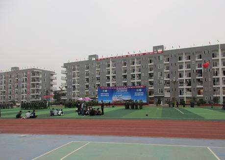 四川中专动物医学专业（专业介绍和就业前景）图1