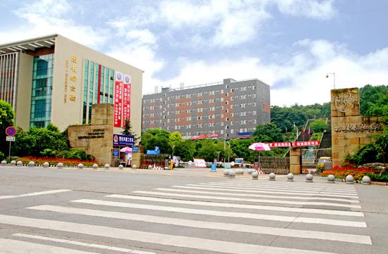 中专技校学校(技术学校有哪些专业适合初中生)