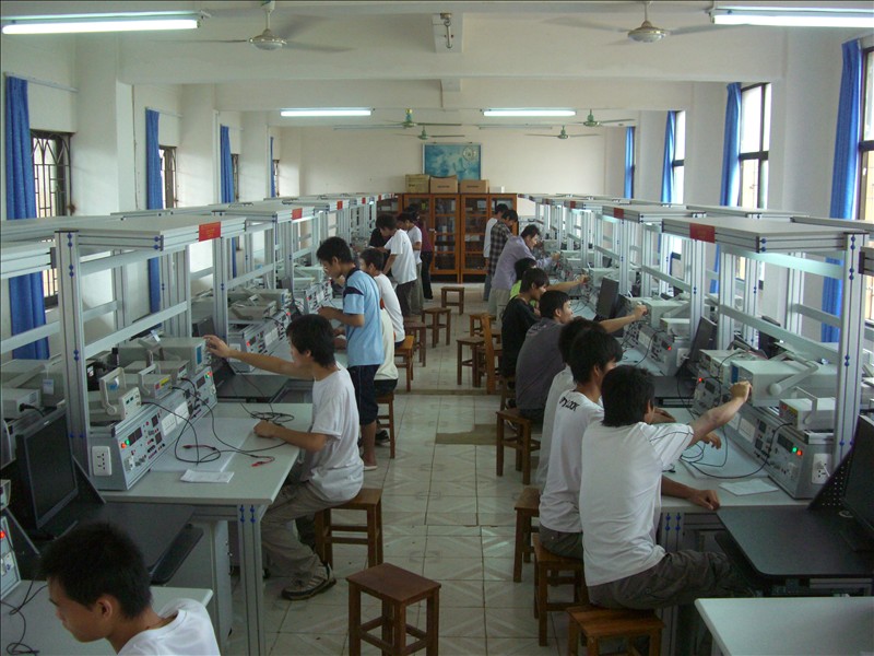 上海市青浦高级中学（上海市青浦高级中学是市重点吗）图1