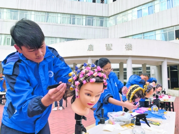 成都初中生读中专的条件（了解成都初中生进入中专的要求）图2
