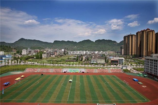 四川有哪些中专比较好的学校图1