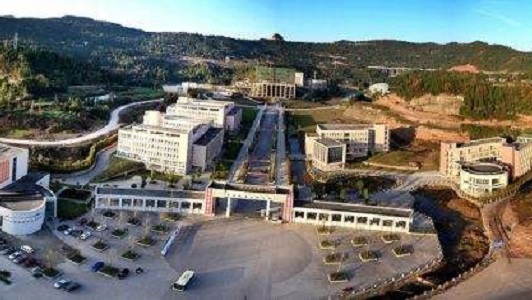 成都的公办大专学校(成都公办职业学校有哪些学校)