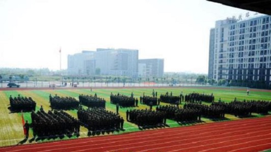 南充中专赵彬的学习经验分享,南充中专赵彬的成长之路图2