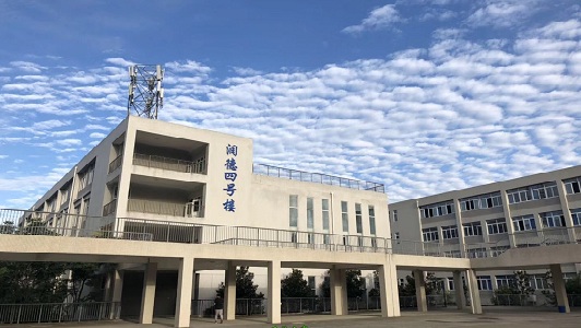 云南化妆学校前十名图2