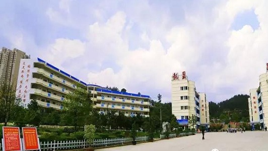 成都职高学校排名前十公立(四川公办最好的中专职业学校)图3