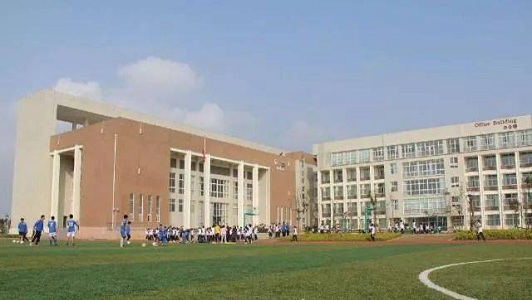 成都卫校怎么报考(成都铁路卫校录取分数线)