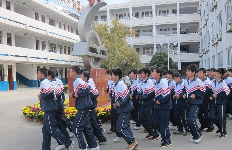 南充重点中专学校排行榜（南充市中专学校综合实力排名）图2
