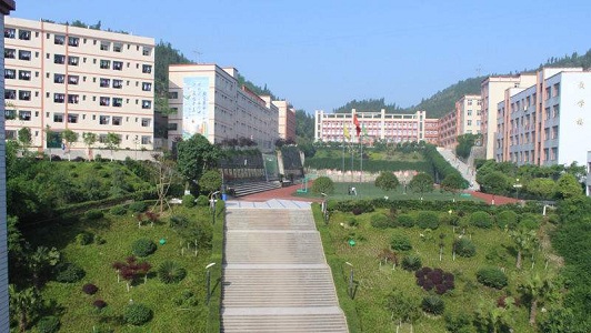中专可以考全日制大专吗