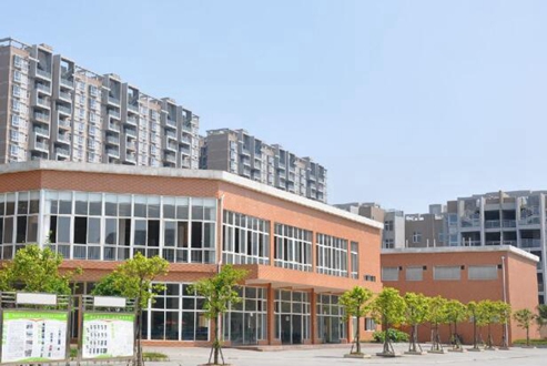 乐山一职中（乐山一职中招生办联系方式）图1