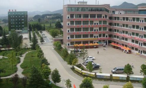 长沙经贸职业中专学校学费（长沙经贸职业中专学校学费多少）图1