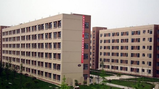 成都卫校怎么报考(成都铁路卫校录取分数线)
