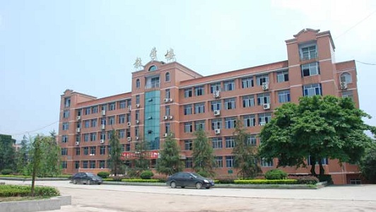 四川初中毕业如何选择中专学校,四川中专学校排名及录取条件图2