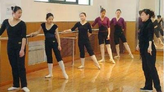 成都幼师中专技术职校（成都幼师中等专业学校）