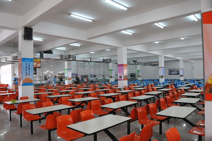汽修专业学校哪里最好(成都汽修专业学校哪里最好)