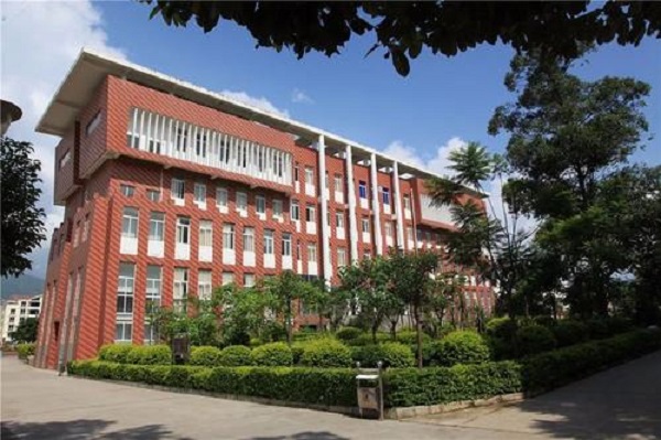 成都400多分普高有哪些学校(成都中考500分左右能上什么学校)