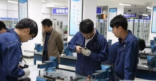 航空职业技术学校有哪些图1