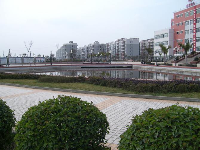 德阳天一职业学院（天一学院怎么样呢）