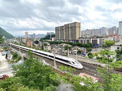 四川铁道中专怎么样？四川铁道中专的教学质量如何？图2