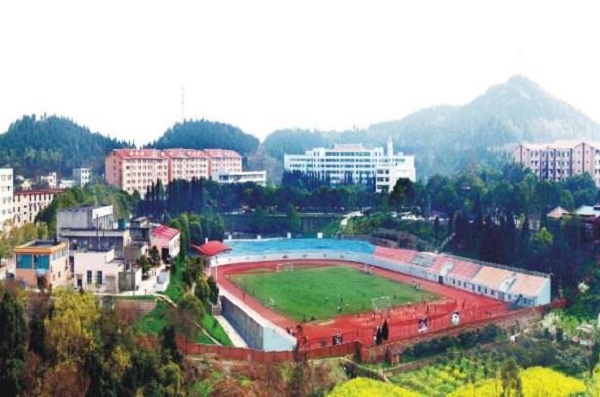 春季技校招生学校(2023春季招生的大专学校)
