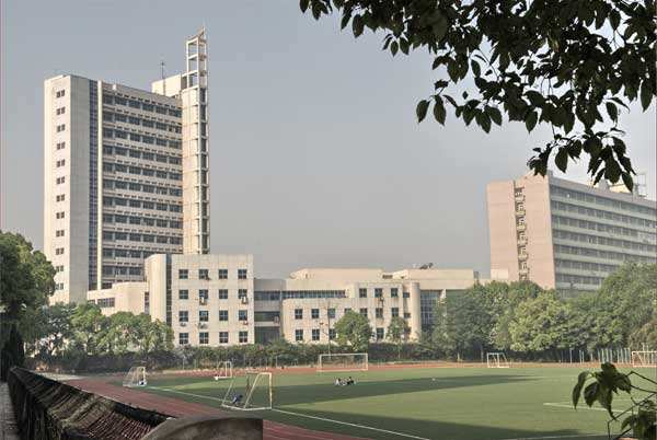 成都开学最新通知中专毕业如何办理图1