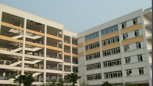 上海市第八中学（上海市第八中学校长）