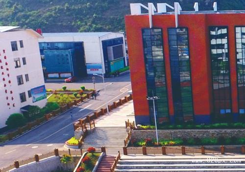 西北师范知行学院（西北师范知行学院与兰石化合并）
