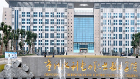 成都大学有汽修学校吗？