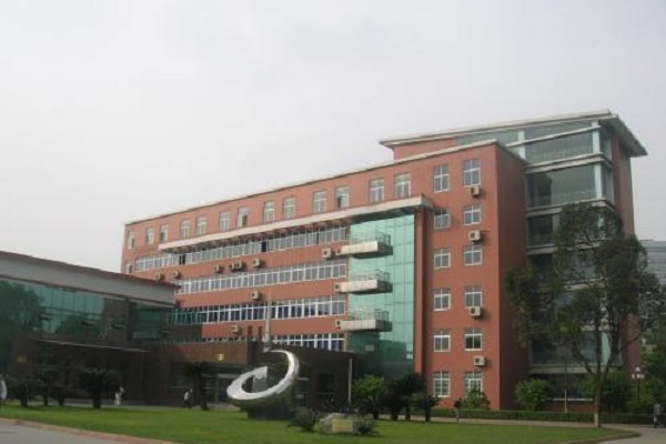 四川铁路学校有哪些专业合适女孩