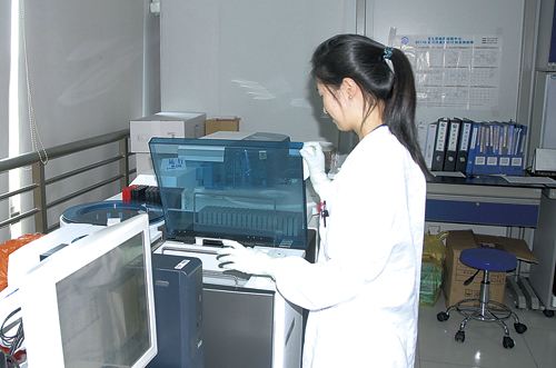 没有初中毕业可以读技校吗(初中毕业两年还能读职校吗)
