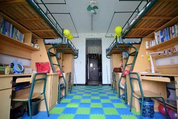 贵阳市私立小学排名前十名(贵阳花溪私立小学排名)