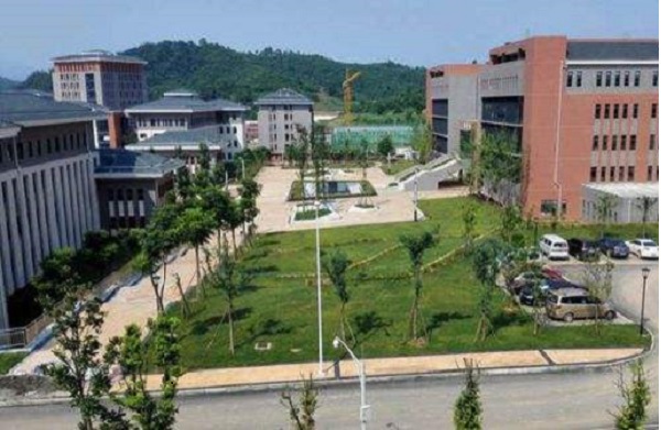 四川省营山岗位实验学校2022年寝室标准