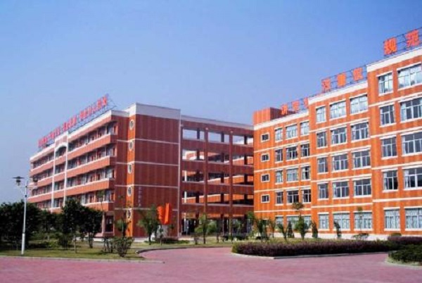 中考180分能上啥学校(180分能上什么大专)