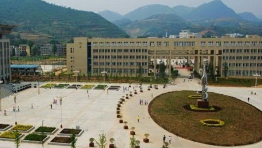 成都现在中专学什么专业好？