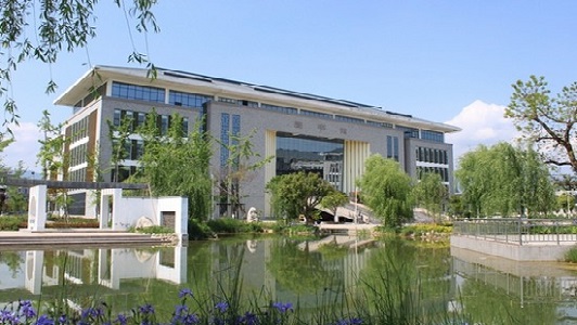 成都铁路工程学校地址在哪里？