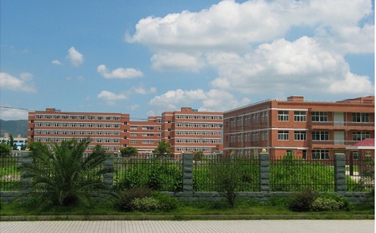 2022年成都翰林职业技术学校的学费和费用是多少？