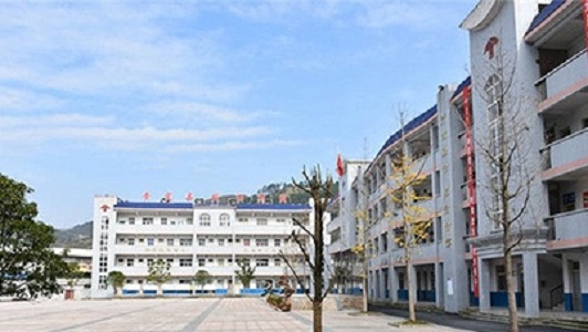 长沙复读学校收费排名（长沙复读学校收费排名前十）