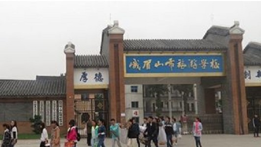 甘肃省2022年女孩可以读汽车维修学校吗