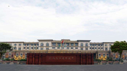四川2021年上中专学校有哪些规定