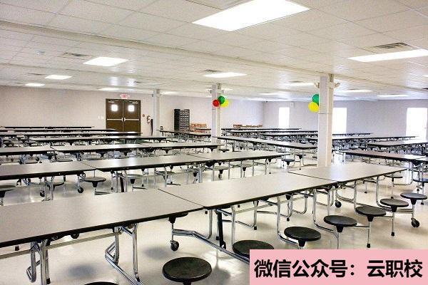 2021年富顺第三中学宿舍条件学生公寓为6