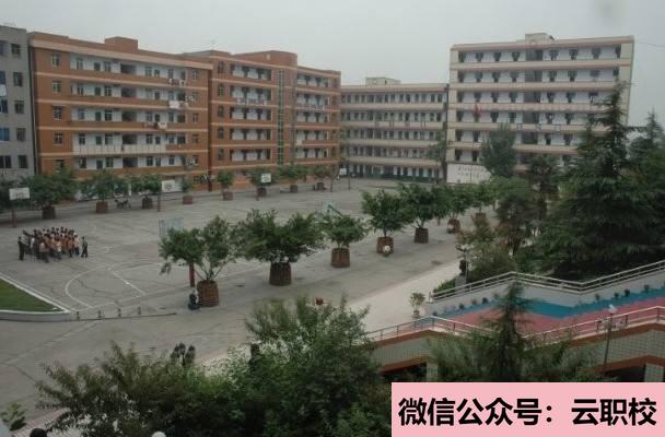2021年四川省工业设备安装技工校