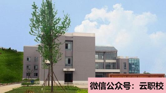 甘肃2021年护理学校适合女生学吗?