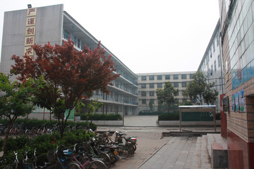 四川3 2公办学校排名(成都市公办3十2职高排名)