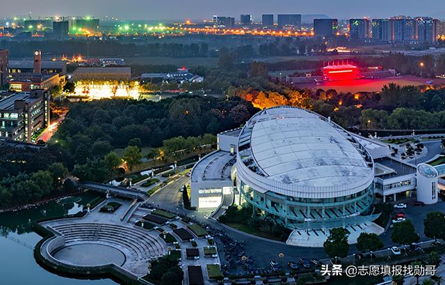关于学计算机在哪学校上好的信息图2