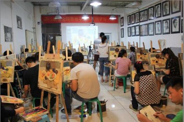 关于成都画画艺考集训学校排名的信息图3