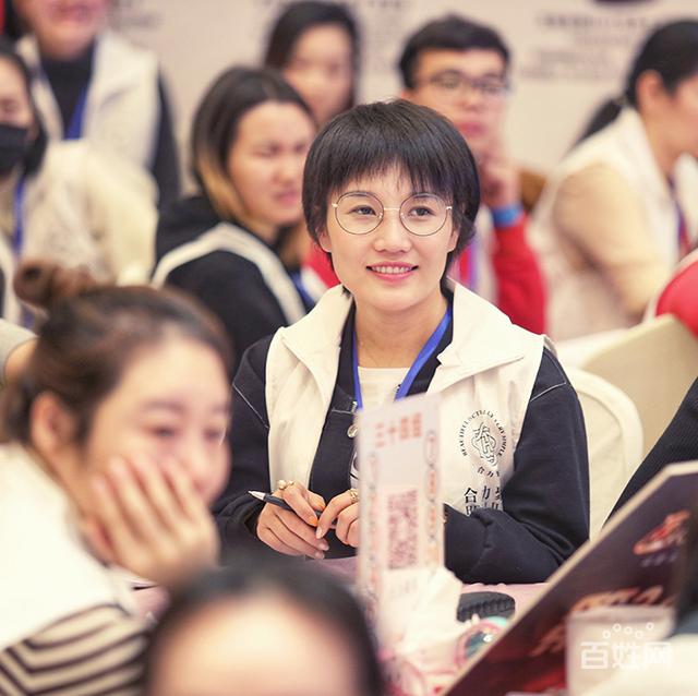 包含海口哪里有正规学美容学校的词条
