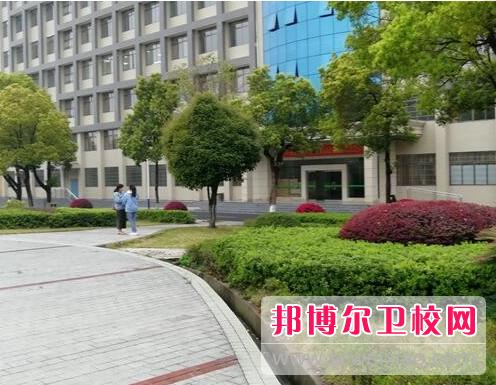 五年制大专卫校学校(大专护士学校有哪些)