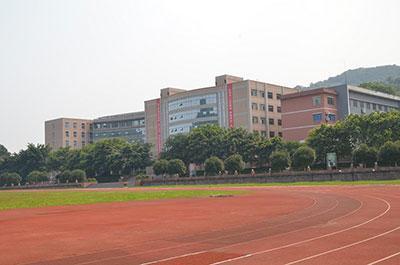 关于重庆市卫生技工学校学费多少的信息