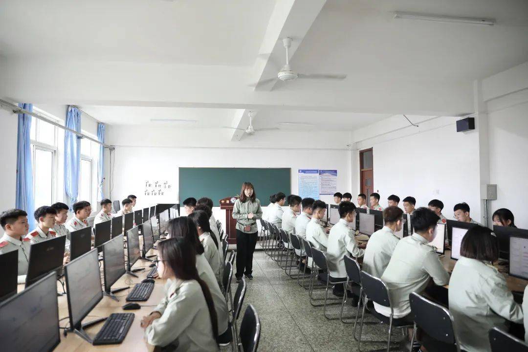 大连职业技术学校2021年招生(大连职业技术学院官网)